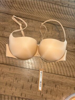 SKIMS Ultimate Push-Up Balconette Bra